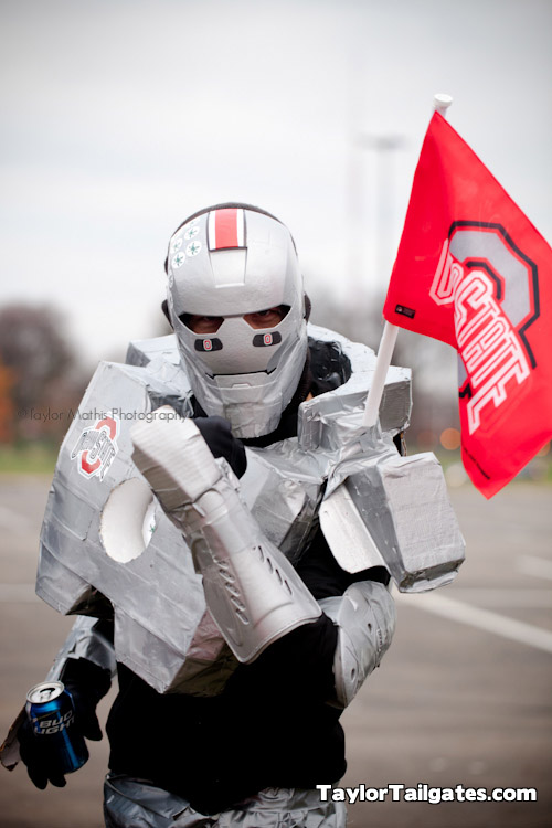 Every Saturday is Halloween for Tailgaters !